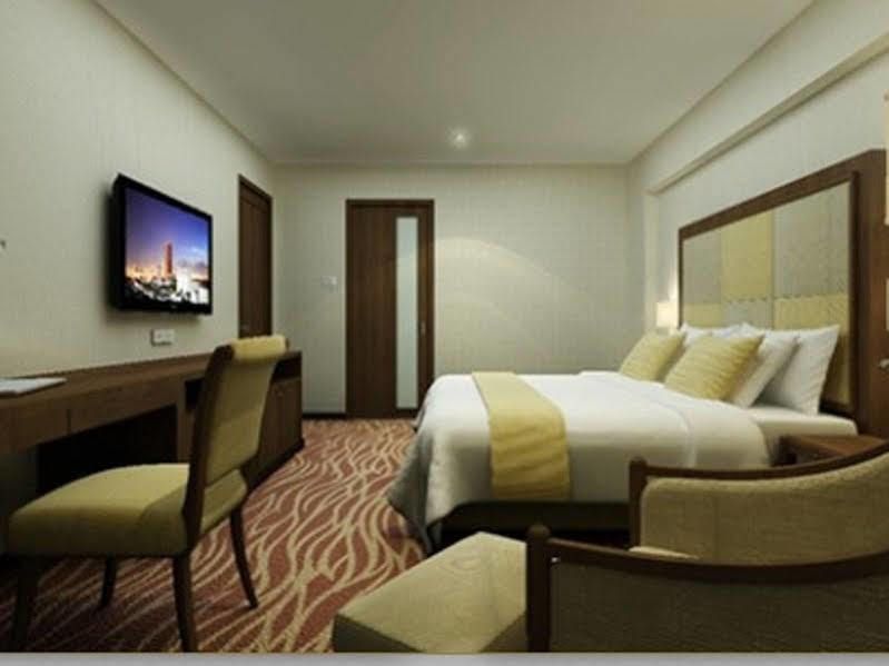 Aristo International Hotel Лао Кай Екстериор снимка