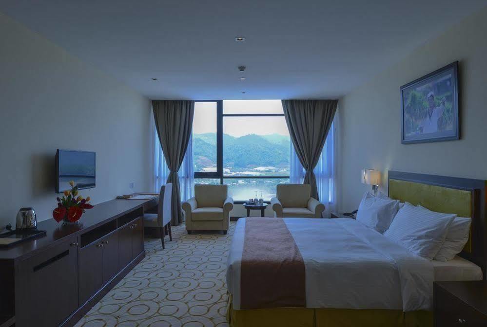 Aristo International Hotel Лао Кай Екстериор снимка